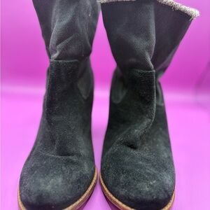 Splendid Black Ankle Boots with Suede Texture used size 7 no box